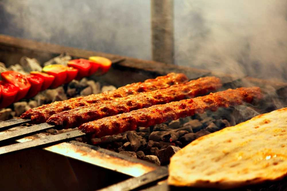 Izgara & Kebapçı POS Sistemi Ocakbaşı, Mutfak ve Masa Düzeninde Tam Hakimiyet